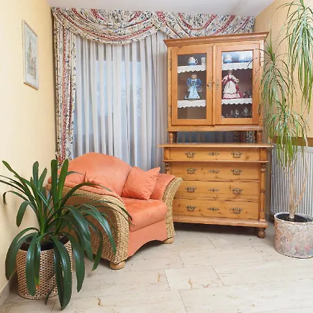 Annas Gaestehaus Hotel 3*