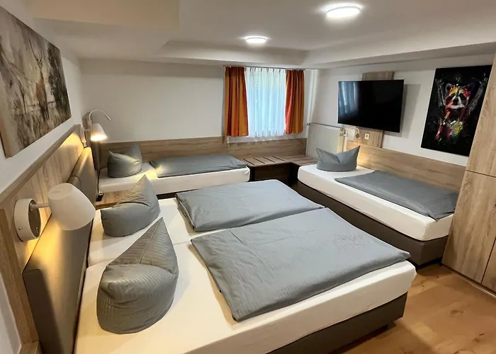 Hotel Annas Gaestehaus Hallerndorf