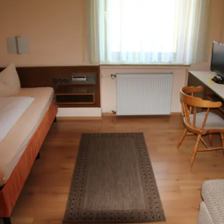 Hotel Annas Gaestehaus 3*