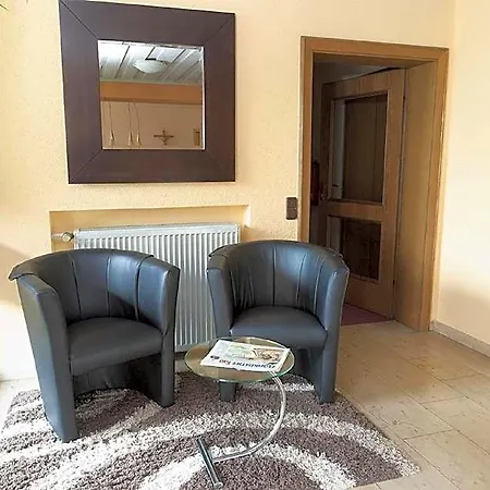 Annas Gaestehaus 3*