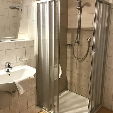 Hotel Annas Gaestehaus 3*
