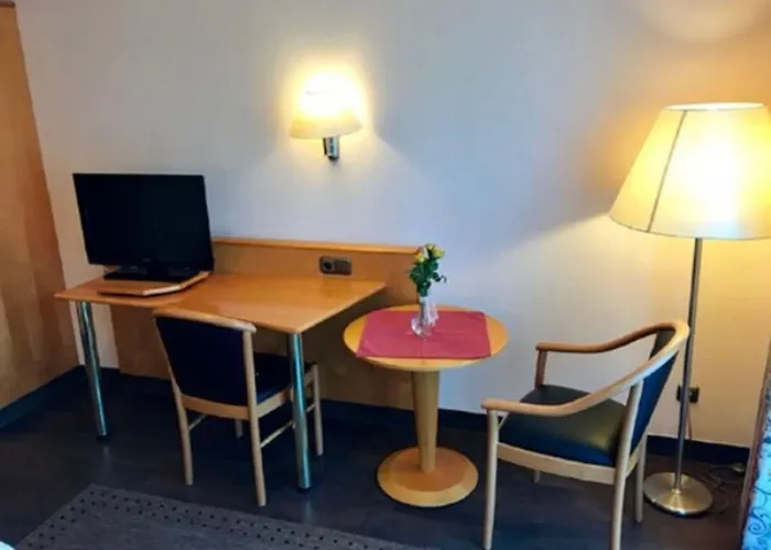 Annas Gaestehaus Hotel Hallerndorf