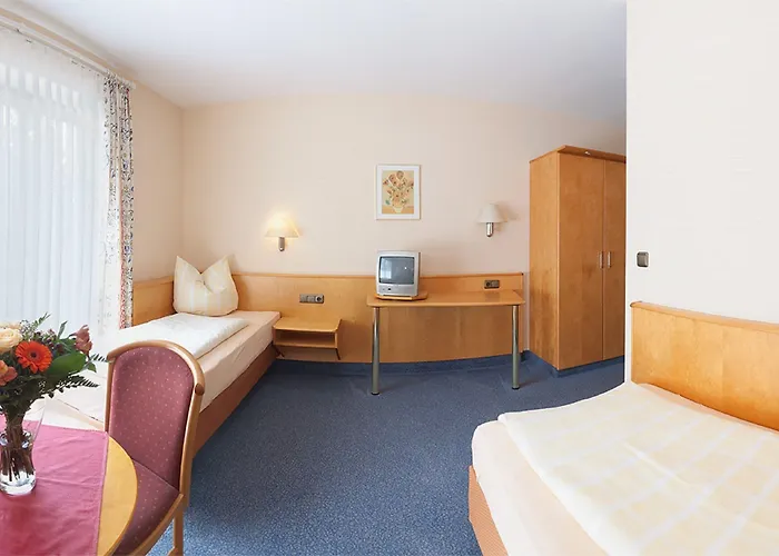 Annas Gaestehaus 3*